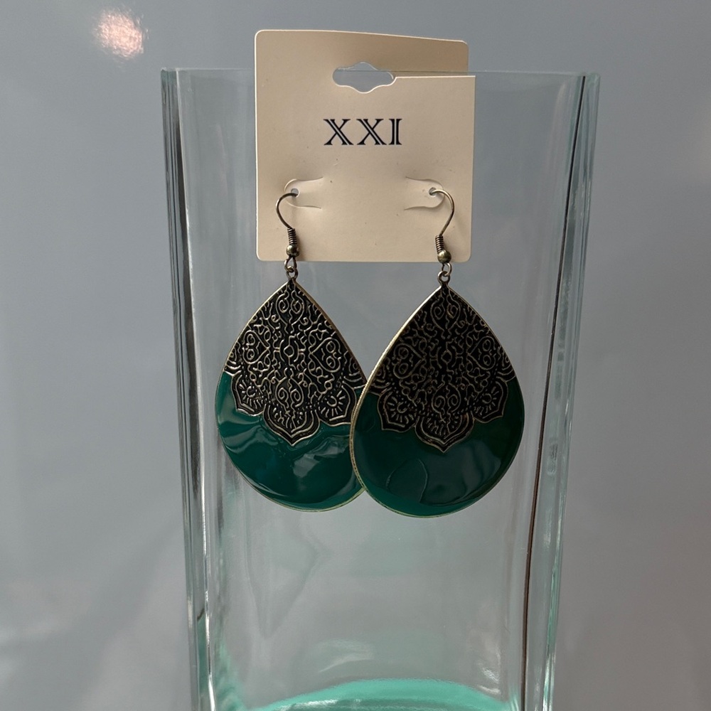 Green & Gold Teardrop Earrings